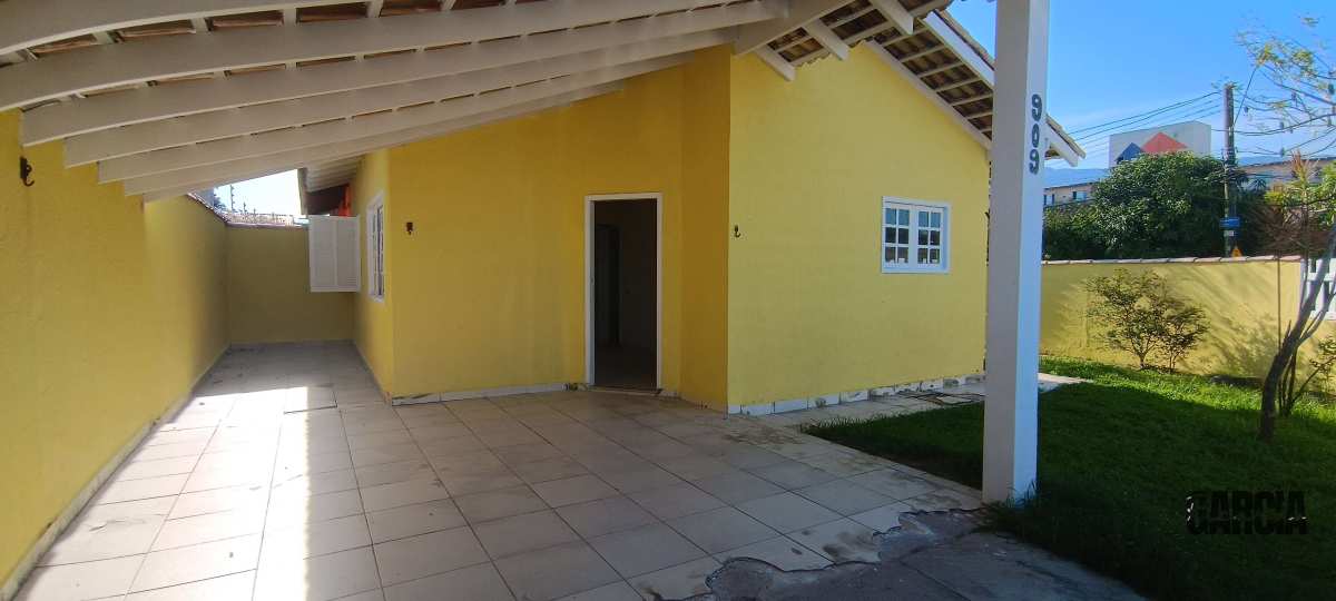 Casa geminada à venda em Bertioga, Centro, com 2 quartos, 63m²